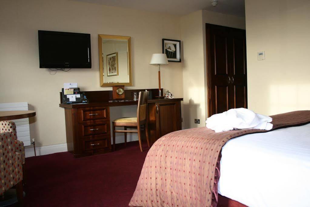 Slieve Russell Hotel Ballyconnell  Bagian luar foto